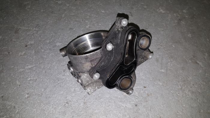 Gebrauchte Ölfiltergehäuse Citroen BX Preis € 60,50 Mit Mehrwertsteuer angeboten von AKAS Automaterialen (acceptatie)
