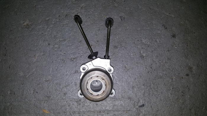 Begagnade Trycklager Citroen BX Pris € 42,35 Inklusive moms erbjuds av AKAS Automaterialen (acceptatie)