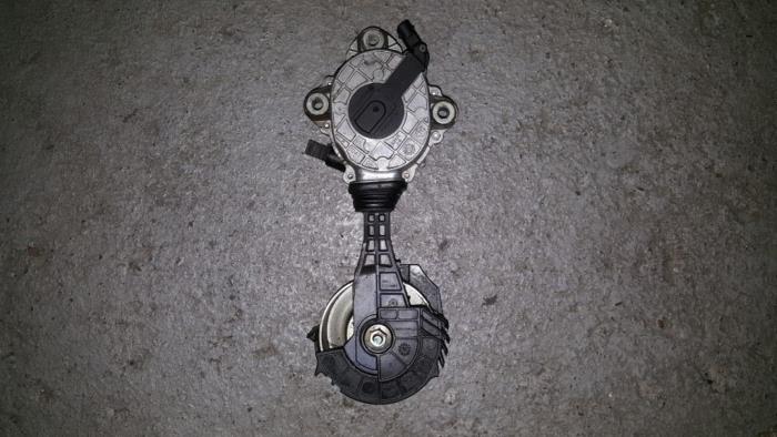 Usados Tensor correa múltiple Citroen BX Precio € 60,50 IVA incluido ofrecido por AKAS Automaterialen (acceptatie)