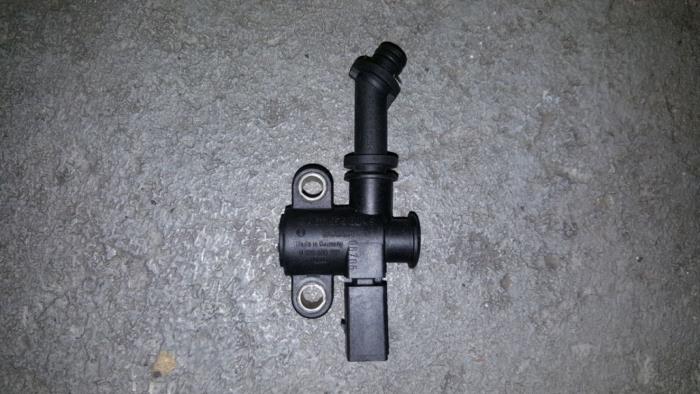 Begagnade Bränsletryckssensor Citroen BX Pris € 24,20 Inklusive moms erbjuds av AKAS Automaterialen (acceptatie)