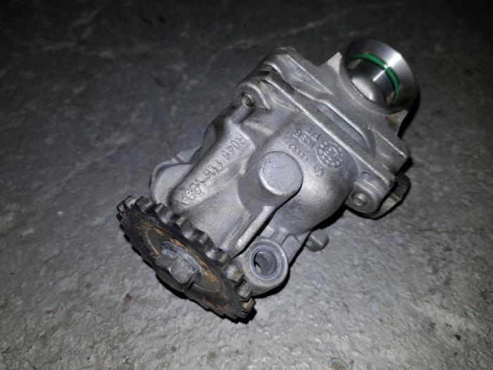 Gebrauchte Ölpumpe Citroen BX Preis € 30,25 Mit Mehrwertsteuer angeboten von AKAS Automaterialen (acceptatie)
