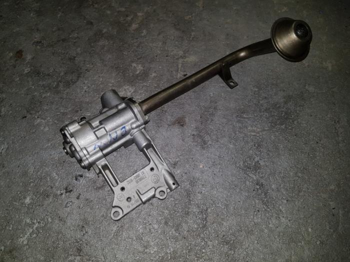 Gebrauchte Ölpumpe Citroen BX Preis € 42,35 Mit Mehrwertsteuer angeboten von AKAS Automaterialen (acceptatie)
