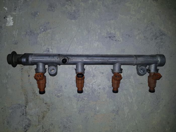 Usagé Système d'injection Citroen BX Prix € 42,35 Prix TTC proposé par AKAS Automaterialen (acceptatie)