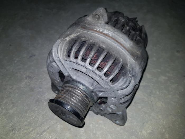 Begagnade Dynamo Citroen BX Pris € 24,20 Inklusive moms erbjuds av AKAS Automaterialen (acceptatie)