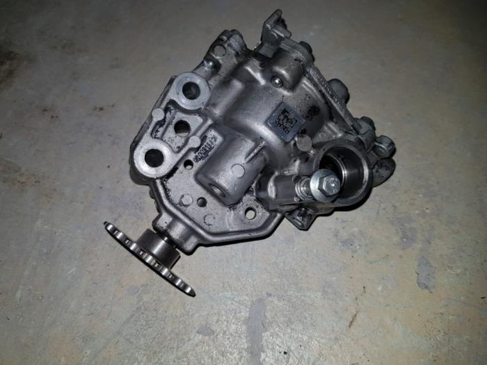 Gebrauchte Ölpumpe Citroen BX Preis € 48,40 Mit Mehrwertsteuer angeboten von AKAS Automaterialen (acceptatie)