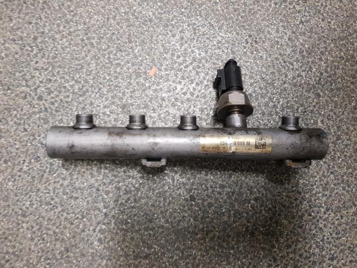Gebrauchte Kraftstoffverteiler Citroen BX Preis € 36,30 Mit Mehrwertsteuer angeboten von AKAS Automaterialen (acceptatie)
