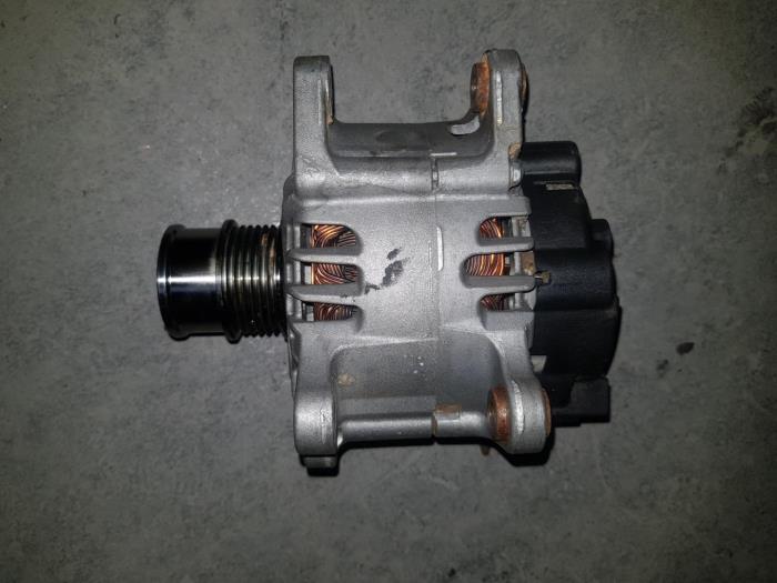 Begagnade Dynamo Citroen BX Pris € 24,20 Inklusive moms erbjuds av AKAS Automaterialen (acceptatie)