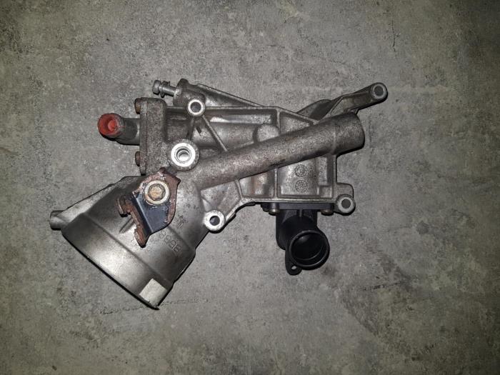 Gebrauchte Ölfiltergehäuse Citroen BX Preis € 42,35 Mit Mehrwertsteuer angeboten von AKAS Automaterialen (acceptatie)