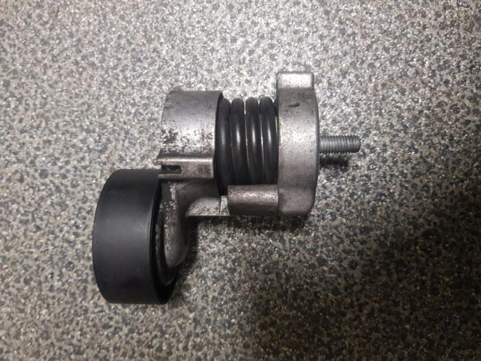 Usados Tensor correa múltiple Citroen BX Precio € 12,10 IVA incluido ofrecido por AKAS Automaterialen (acceptatie)