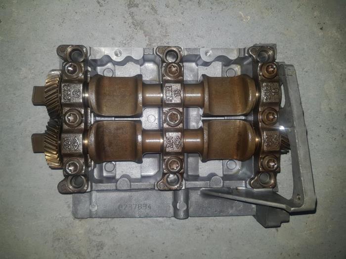 Używane Wal balansujacy Citroen BX Cena € 90,75 Z VAT oferowane przez AKAS Automaterialen (acceptatie)