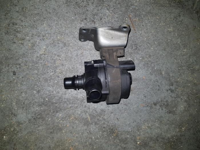 Usagé Pompe à eau Citroen BX Prix € 36,30 Prix TTC proposé par AKAS Automaterialen (acceptatie)