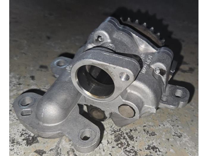 Gebrauchte Ölpumpe Citroen BX Preis € 36,30 Mit Mehrwertsteuer angeboten von AKAS Automaterialen (acceptatie)