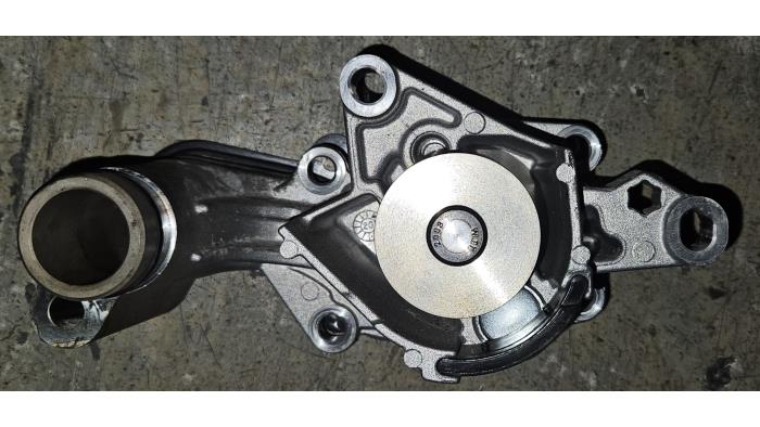 Używane Pompa wodna Citroen BX Cena € 36,30 Z VAT oferowane przez AKAS Automaterialen (acceptatie)