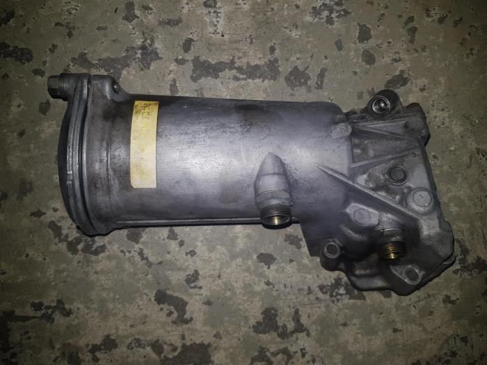 Gebrauchte Ölfiltergehäuse Citroen BX Preis € 90,75 Mit Mehrwertsteuer angeboten von AKAS Automaterialen (acceptatie)