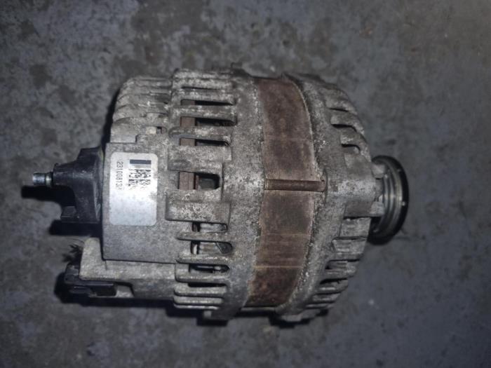Begagnade Dynamo Citroen BX Pris € 60,50 Inklusive moms erbjuds av AKAS Automaterialen (acceptatie)