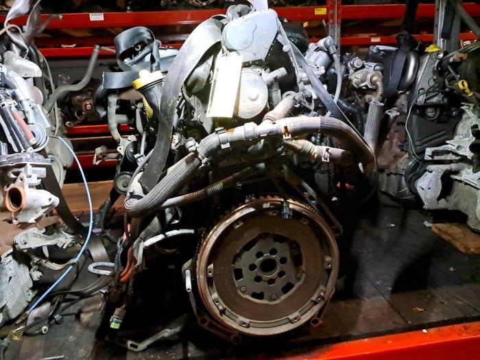 Gebrauchte Motor Renault Scénic II (JM) 1.5 dCi 105 FAP Preis € 484,00 Mit Mehrwertsteuer angeboten von De Jonghe Recuparts