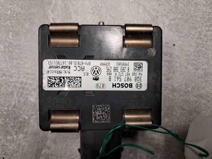 Begagnade Radarsensor Volkswagen Passat (3G2) Pris € 121,00 Inklusive moms erbjuds av De Jonghe Recuparts