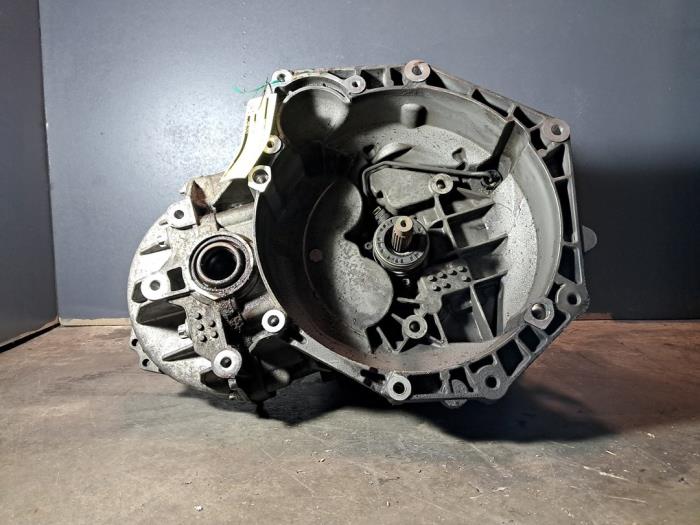 Gebrauchte Getriebe Opel Zafira Mk.II (M75) 1.9 CDTI Preis € 484,00 Mit Mehrwertsteuer angeboten von De Jonghe Recuparts