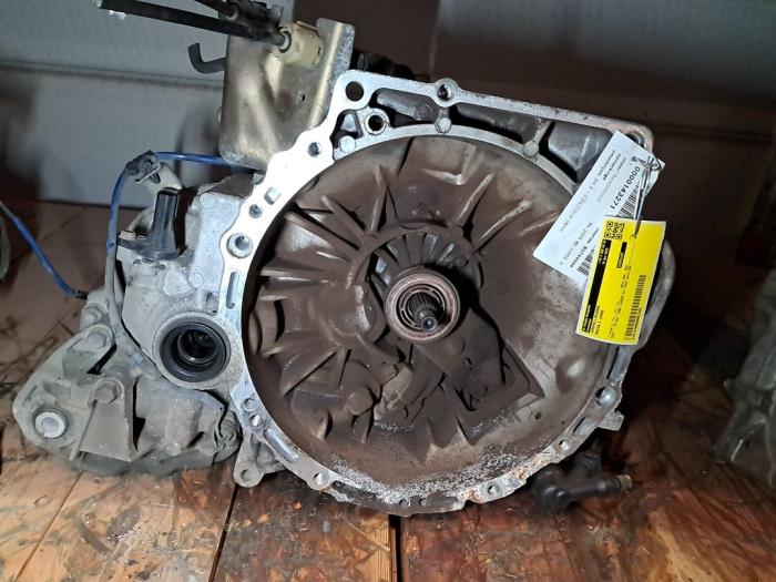 Gebrauchte Getriebe Mazda 3 Sport (BK) 1.6i 16V Preis € 302,50 Mit Mehrwertsteuer angeboten von De Jonghe Recuparts