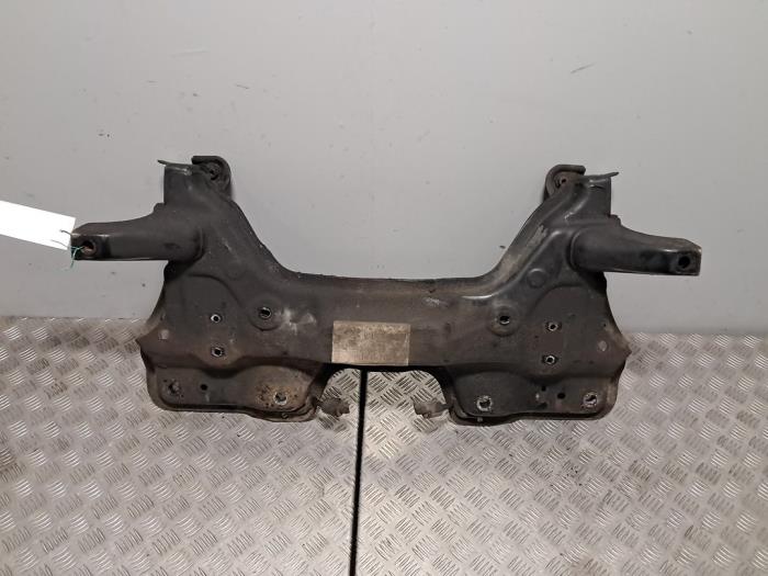 Usados Subchasis Fiat Punto II (188) Precio € 121,00 IVA incluido ofrecido por De Jonghe Recuparts