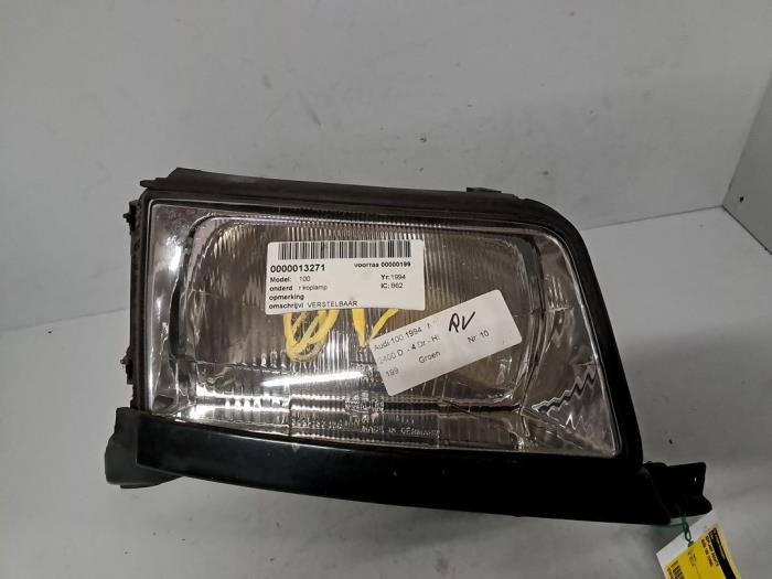 Używane Reflektor prawy Audi 100 Cena € 48,40 Z VAT oferowane przez De Jonghe Recuparts