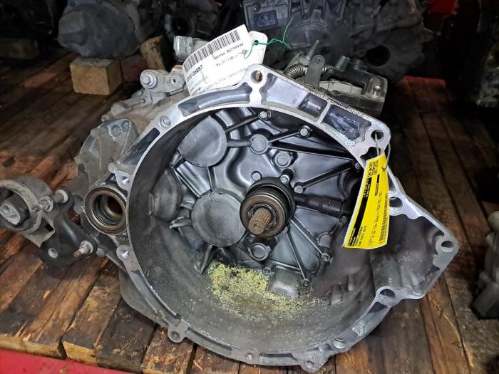 Gebrauchte Getriebe Ford Fiesta 6 ST 1.6 ST 16V Preis € 786,50 Mit Mehrwertsteuer angeboten von De Jonghe Recuparts