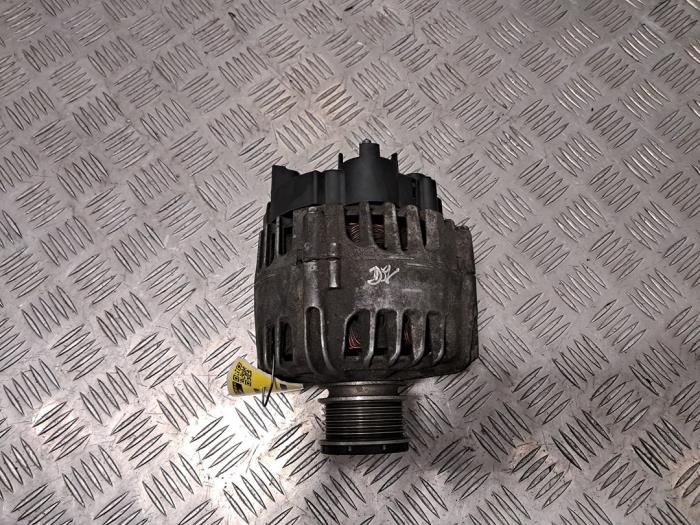 Usagé Dynamo Renault Megane III Berline (BZ) 1.5 dCi 110 Prix € 78,65 Prix TTC proposé par De Jonghe Recuparts