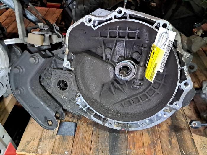 Getriebe Chevrolet Aveo (250), 2008 / 2011 1.4 16V LS, Fließheck, Benzin, 1.399cc, 74kW (101pk), FWD, LDT, 2008-04 / 2011-05 (Gebraucht)