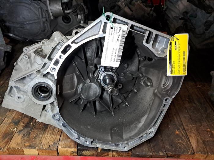 Gebrauchte Getriebe Nissan Qashqai (J11) 1.2 DIG-T 16V Preis € 484,00 Mit Mehrwertsteuer angeboten von De Jonghe Recuparts