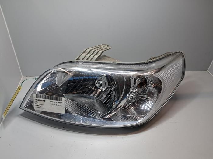 Używane Reflektor lewy Chevrolet Aveo (256) Cena € 60,50 Z VAT oferowane przez De Jonghe Recuparts