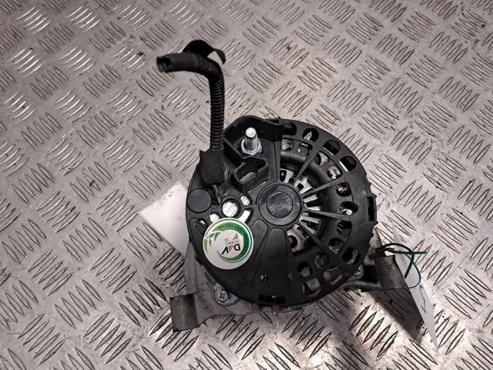 Dynamo van een Alfa Romeo MiTo (955) 1.4 Multi Air 16V 2011