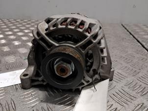 Dynamo van een Alfa Romeo MiTo (955) 1.4 Multi Air 16V 2011