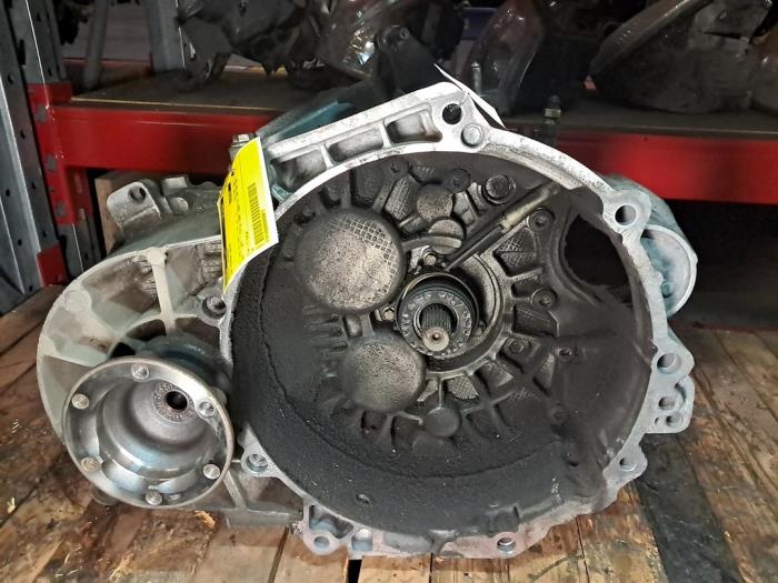 Usagé Boîte de vitesse Volkswagen Touran (5T1) 2.0 TDI 150 Prix € 907,50 Prix TTC proposé par De Jonghe Recuparts