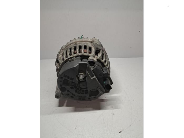 Begagnade Dynamo Volkswagen Sharan (7N) 2.0 TDI 16V 4Motion Pris € 151,25 Inklusive moms erbjuds av De Jonghe Recuparts