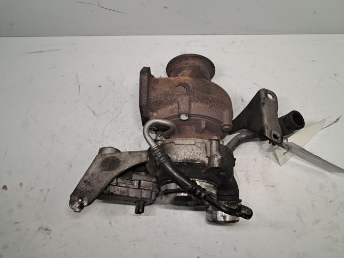 Używane Turbo BMW 3 serie Touring (F31) 318d 2.0 16V Cena € 302,50 Z VAT oferowane przez De Jonghe Recuparts