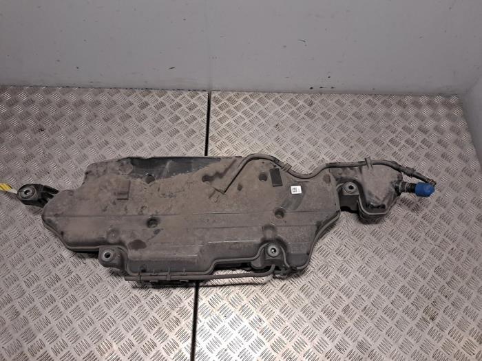 Gebrauchte Adblue Tank Mercedes A (177.0) 1.5 A-180d Preis € 363,00 Mit Mehrwertsteuer angeboten von De Jonghe Recuparts