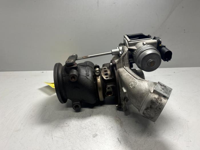 Używane Turbo Volkswagen Golf VII (AUA) 1.4 TSI BlueMotion Technology 125 16V Cena € 544,50 Z VAT oferowane przez De Jonghe Recuparts