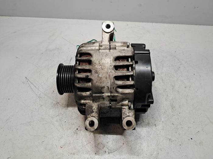 Dynamo from a Chevrolet Cruze (305) 1.8 16V VVT 2010