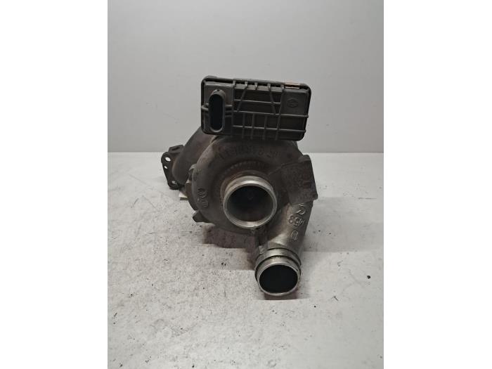 Gebrauchte Turbo Mercedes S (W221) 3.0 S-350 BlueTec 24V Preis € 363,00 Mit Mehrwertsteuer angeboten von De Jonghe Recuparts