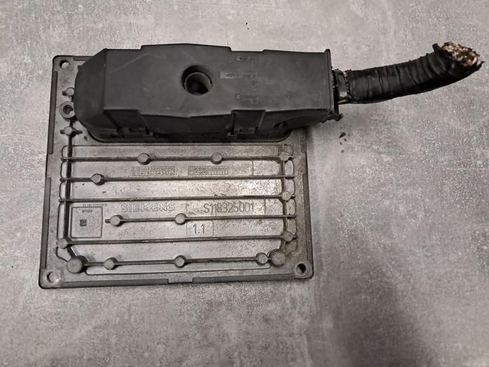 Used Engine management computer Ford Fiesta 5 (JD/JH) 1.25 16V Price € 121,00 Inclusive VAT offered by De Jonghe Recuparts