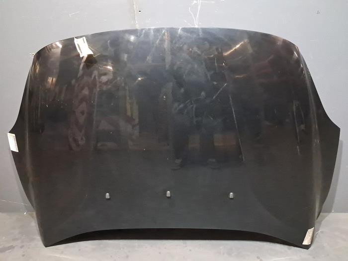 Używane Maska Volvo V40 (MV) Cena € 484,00 Z VAT oferowane przez De Jonghe Recuparts