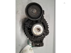 Dynamo van een BMW 3 serie (E90) 316i 16V 2007