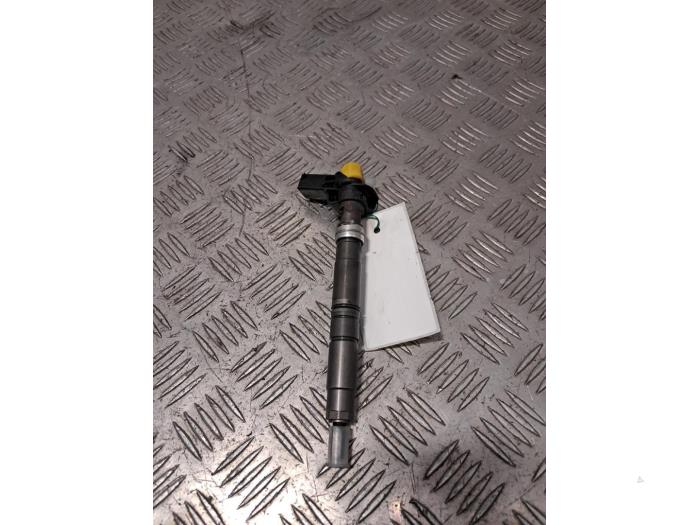 Usagé Injecteurs Volkswagen Transporter T5 2.0 BiTDI DRF Prix € 121,00 Prix TTC proposé par De Jonghe Recuparts