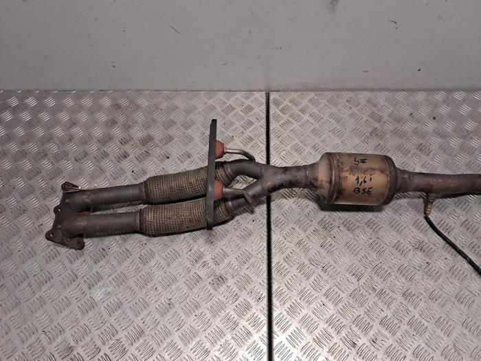 Used Front pipe + catalyst Volkswagen Golf V (1K1) 1.6 Price € 242,00 Inclusive VAT offered by De Jonghe Recuparts
