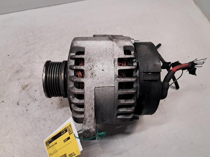 Begagnade Dynamo Alfa Romeo 159 (939AX) 1.9 JTDm 16V Pris € 90,75 Inklusive moms erbjuds av De Jonghe Recuparts