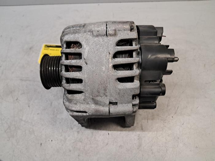 Gebrauchte Dynamo Renault Megane III Berline (BZ) 1.5 dCi 105 Preis € 90,75 Mit Mehrwertsteuer angeboten von De Jonghe Recuparts