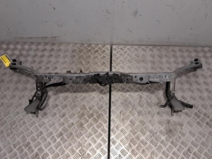 Używane Panel przedni Chevrolet Aveo (300) 1.3 D 16V Cena € 72,60 Z VAT oferowane przez De Jonghe Recuparts