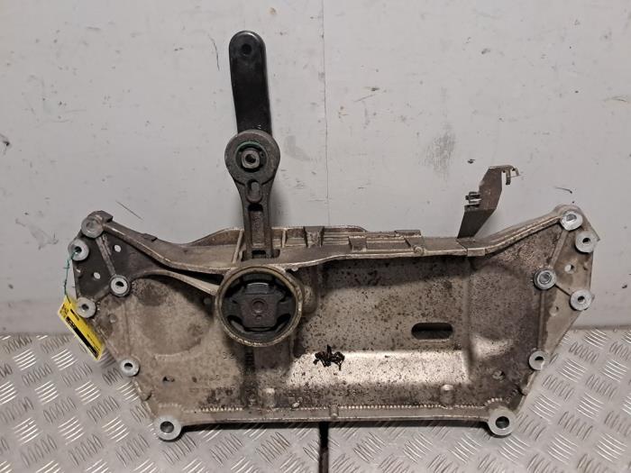 Underram Volkswagen Golf Plus (5M1/1KP), 2005 / 2013 1.6 FSI 16V, MPV, Bensin, 1.598cc, 85kW (116pk), FWD, BLF; EURO4, 2004-12 / 2008-05, 5M1 (Begagnad)