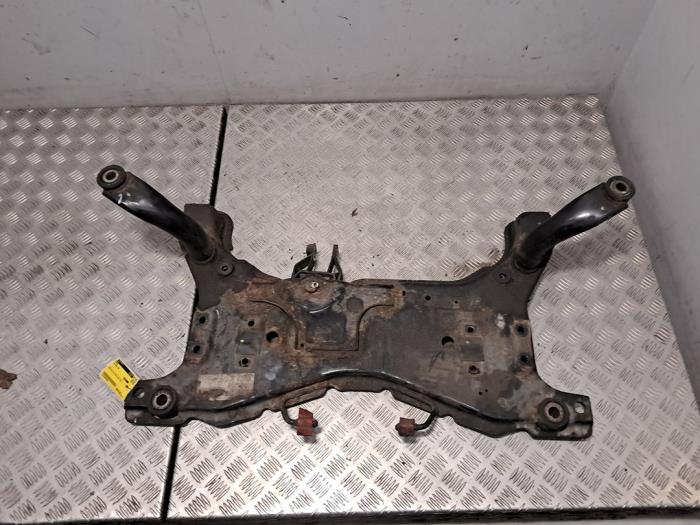 Usagé Faux châssis Volvo V50 (MW) 1.6 D 16V Prix € 90,75 Prix TTC proposé par De Jonghe Recuparts