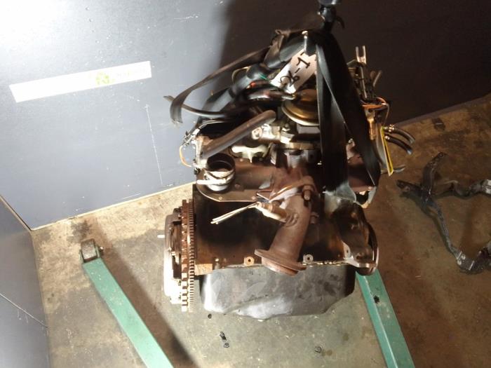 Używane Silnik Renault 19 Phase II/III (L53) 1.4 Cena € 242,00 Z VAT oferowane przez De Jonghe Recuparts